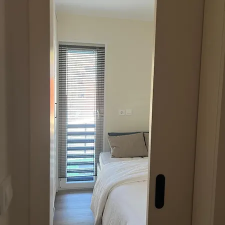 Luxury Seaside Mobile Dk, Porat Holiday home