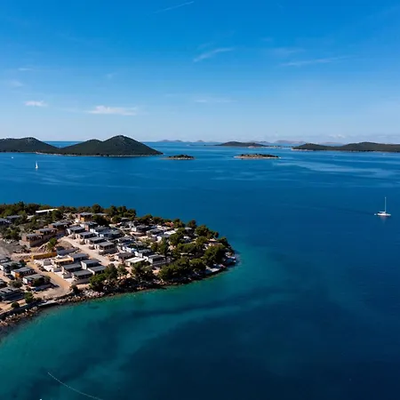 Holiday home Luxury Seaside Mobile Dk, Porat Drage