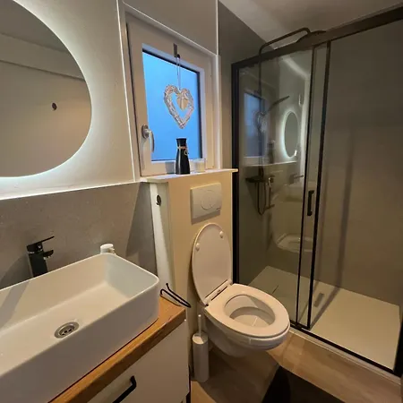 Holiday home Luxury Seaside Mobile Dk, Porat