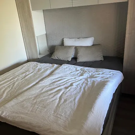 Luxury Seaside Mobile Dk, Porat Holiday home *